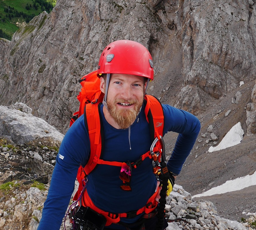 Christopher BANKS, Research Associate